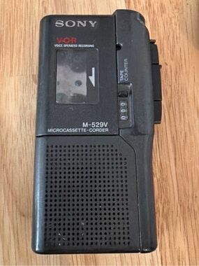 Sony M-529V Microcassette-Corder VOR Voice Operated Recording Handheld for parts